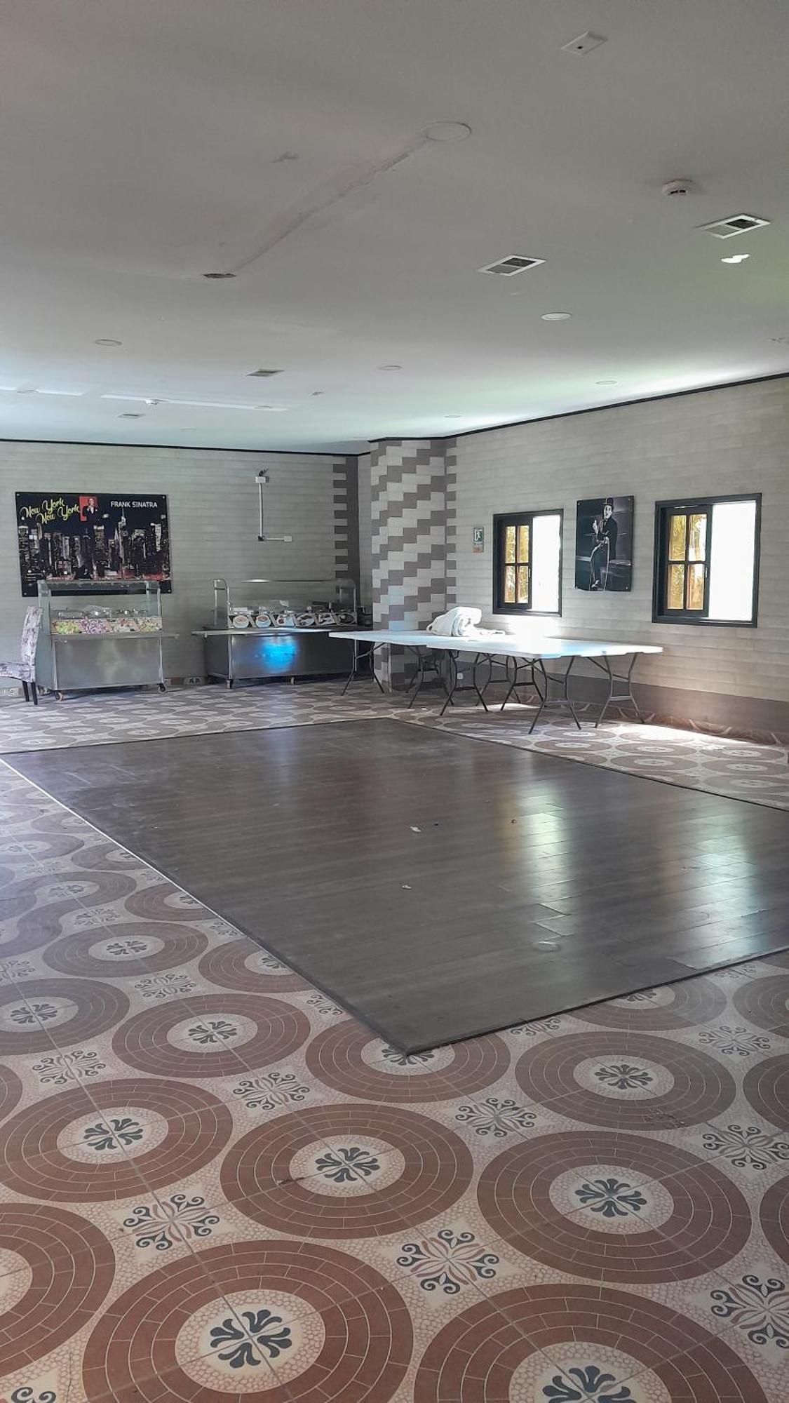 Hollywood Paradise Hotel Ριονέγρο Εξωτερικό φωτογραφία